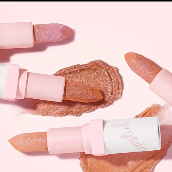 Nwt LipStick - Picture 3 of 7